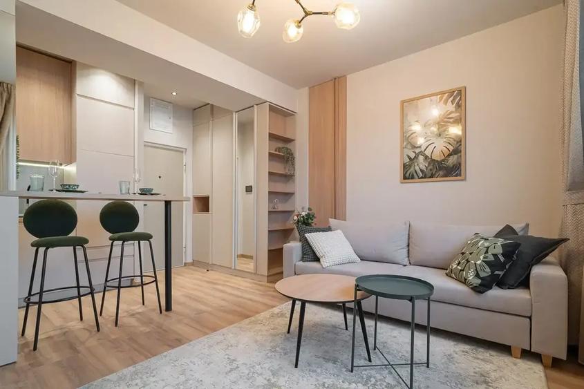 Apartament cu 2 camere semidecomandat în Unirii