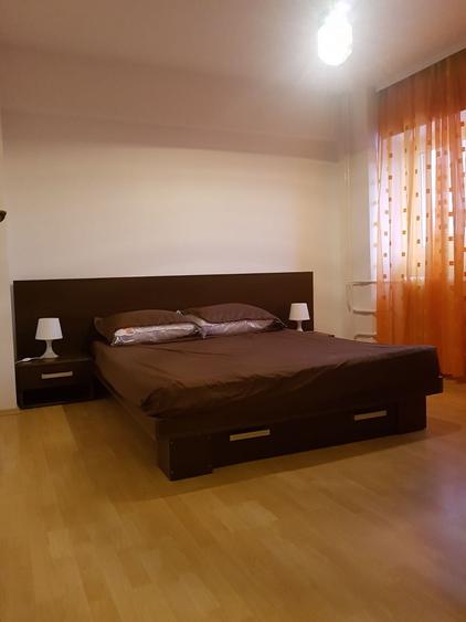 Apartament cu 2 camere semidecomandat, mobilat în Dorobanți