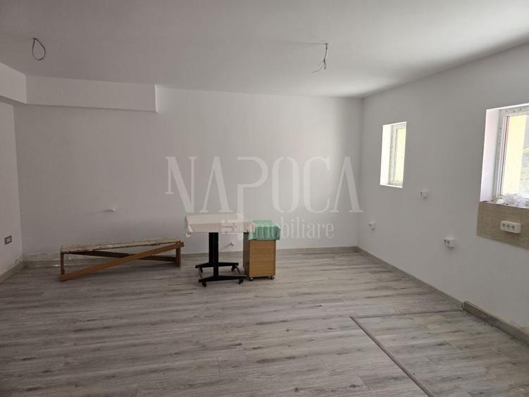 Apartament cu 9 camere semidecomandat în Mănăștur