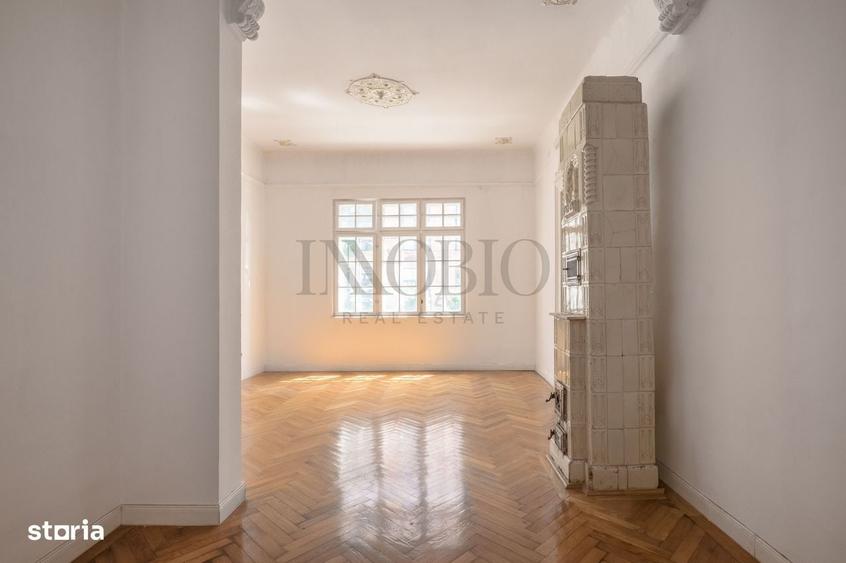 Casă cu 4 camere cu Teren 707 Mp în Romană