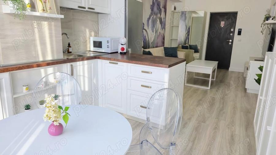 Apartament cu 2 camere semidecomandat în Central