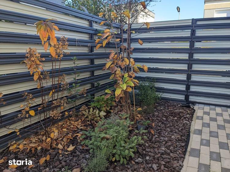 Casă cu 4 camere cu Teren 388 Mp în Corbeanca