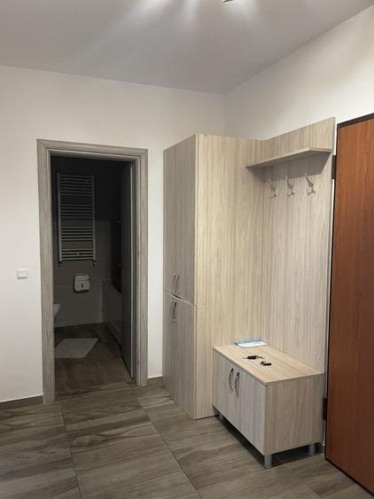 Apartament cu 2 camere decomandat în Metalurgiei