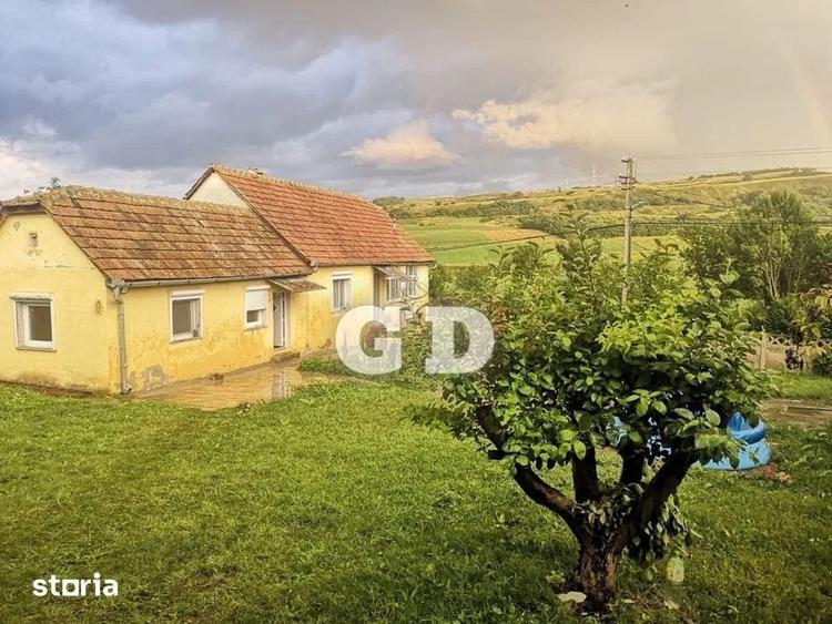 Casă cu 3 camere cu Teren 1050 Mp în Păuca