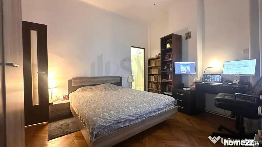 Apartament cu 3 camere decomandat în Rosetti