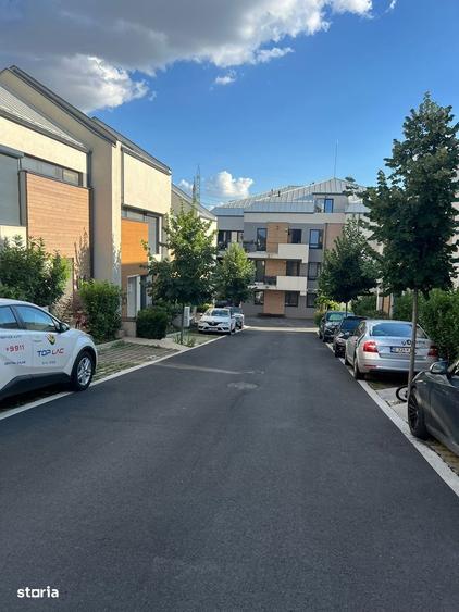 Casă cu 3 camere în Titan