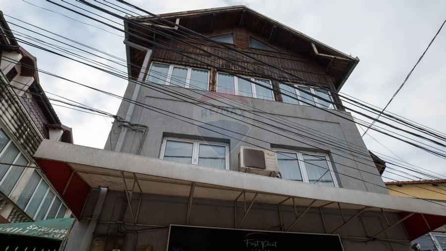 VILĂ MIXTĂ DE VÂNZARE – STRADA 1 DECEMBRIE 1918 - 58