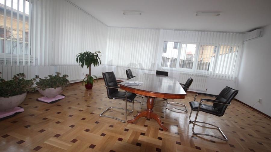 REV2000687 Vila pretabila birouri zona 1 Mai - 1