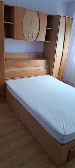 Inchiriez apartament 3 camere - 5