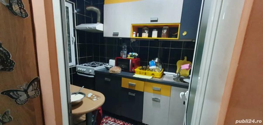 Apartament de vanzare - 3