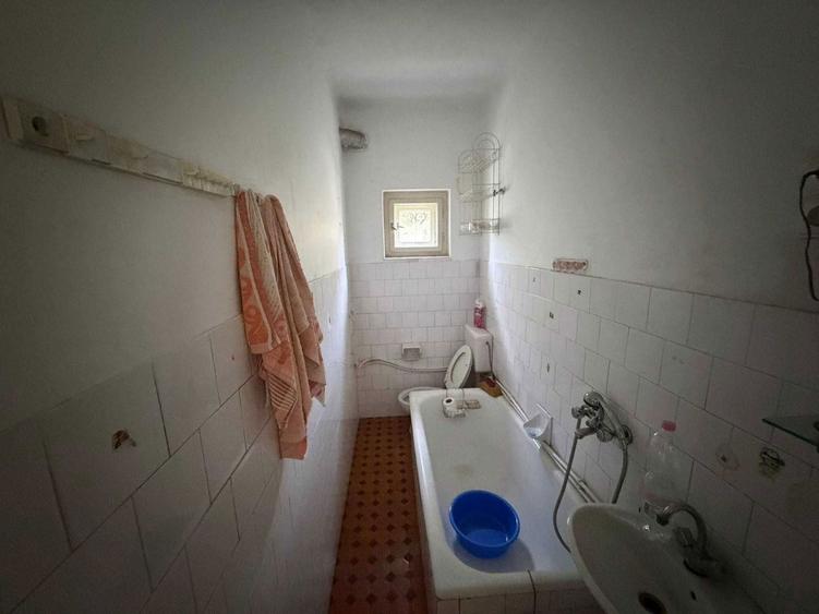 Casa P+1 cu teren 500 mp, garaj subteran si toate utilitatile Strada Traian, Carei 0 % comision - 7