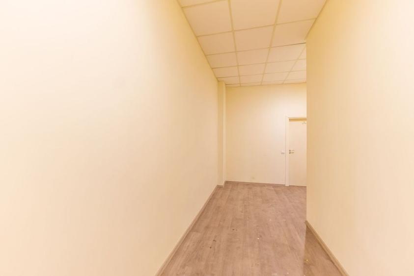 Spatiu Comercial/Birouri de &Icirc;nchiriat zona Centala - 8