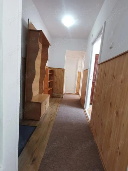 Inchiriez apartament 3 camere, Dupa Zid, Media? - 2