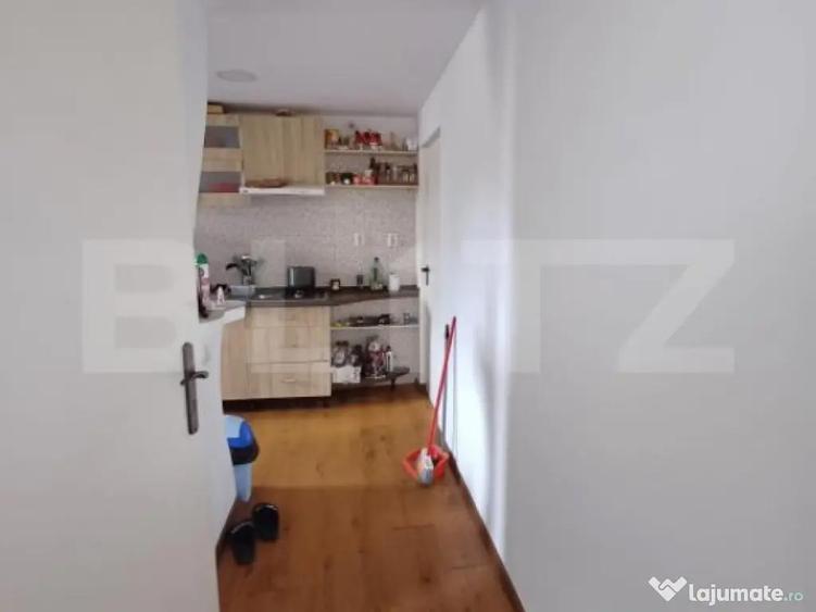 Casa cu spatiu comercial, in zona Poiana - 10