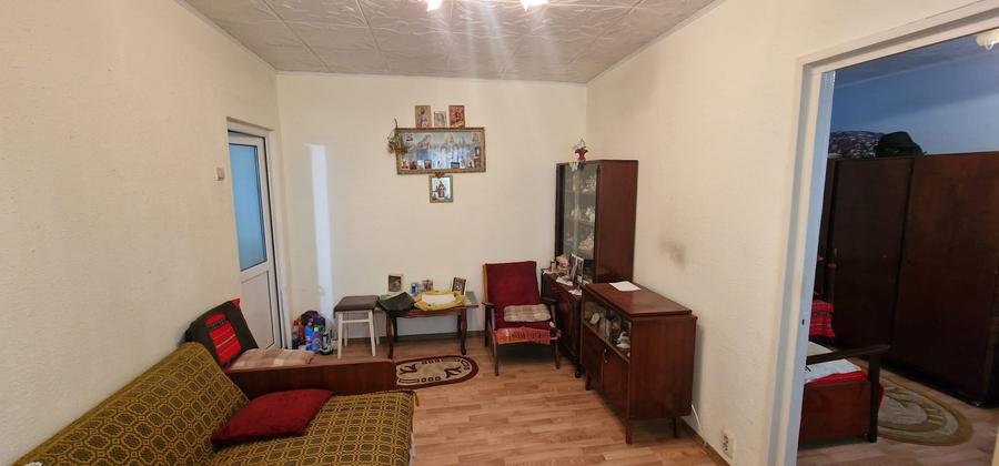 Malu Rosu se vinde la parter apartament semidecomandat,2camere,pret 42000 euro. - 7