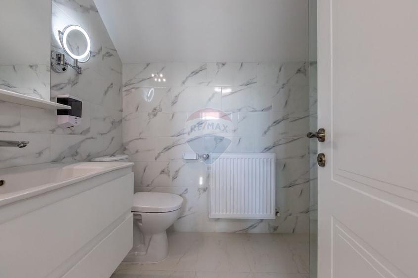 DE VANZARE CLINICA PREMIUM TG.OCNA. - 10