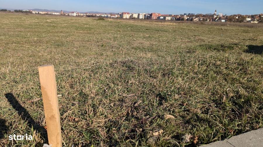 Vand teren zona Campsor - Sibiu ( la strada nou asfaltata ) - 2