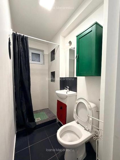 garsoniera costin georgian-metrou 3 minute - 2