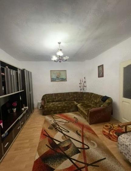 Vand casa in Gherla, zona centrala, curte comuna - 5