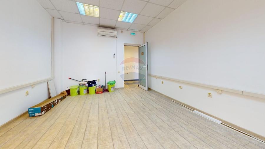 Birouri de închiriat în Brașov, Centrul Civic, clădire de birouri - 19