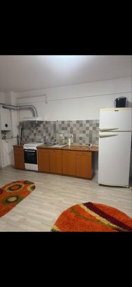Apartament 2camere (open space) de inchiriat (perioada lunga) - 2