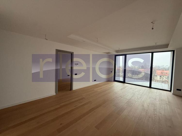 VANZARE  | FLOREASCA | GATA DE MUTARE| PARCARE | PARC VERDI - 2