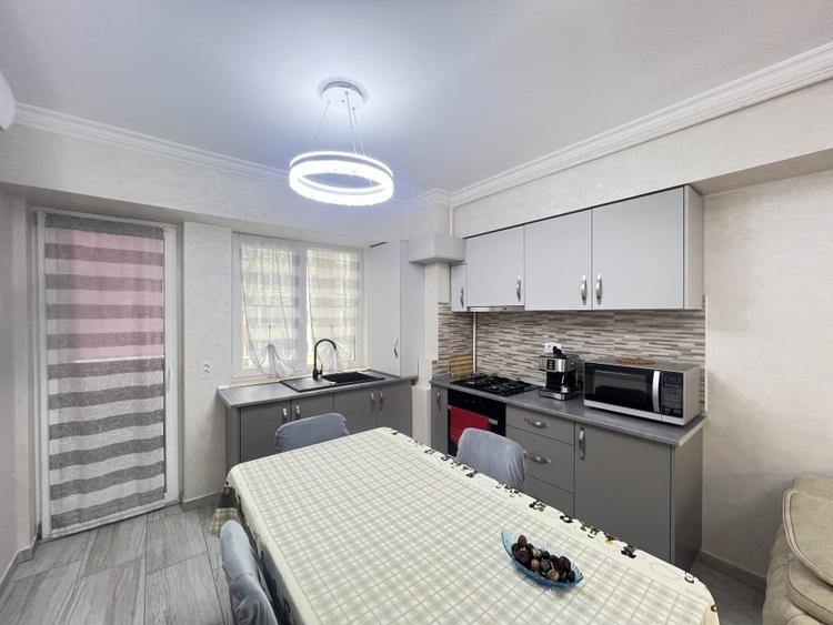 Apartament modern, 3 camere, Bloc Nou, parcare privata - 4