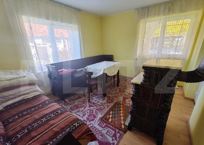 Casa +anexe de vanzare - 2