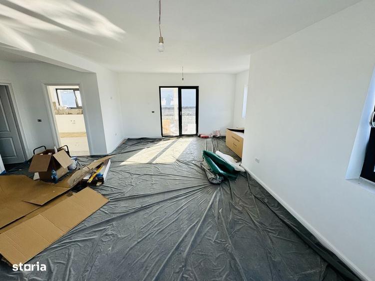 Posibilitate BECI si 530 mp teren! CANALIZARE! Vila Bucium-Visan - 1