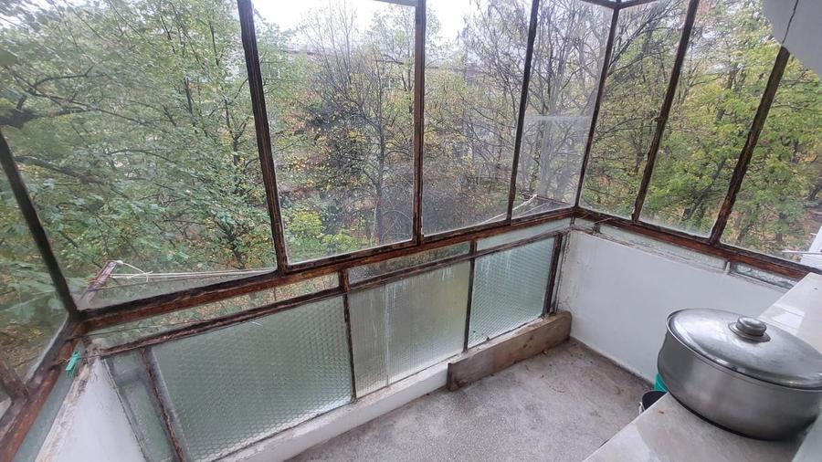 Apartament trei camere semidecomandat, etajul 3, Brazda zona Simplon - 7