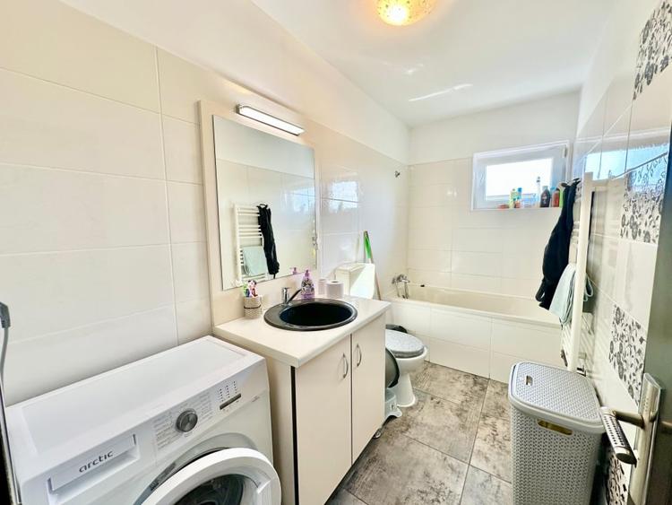 Apartement de inchiriat 3 camere  - Sagului - Comision 0% - 9