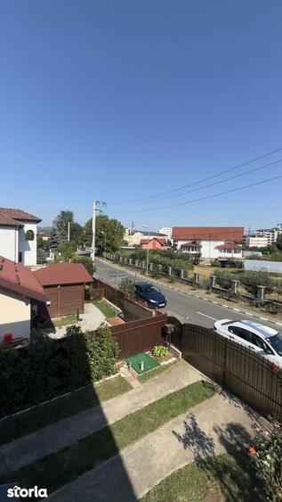 Casa pe Bulevard, vis-a-vis de Trattoria, Ramnicu Valcea - 8