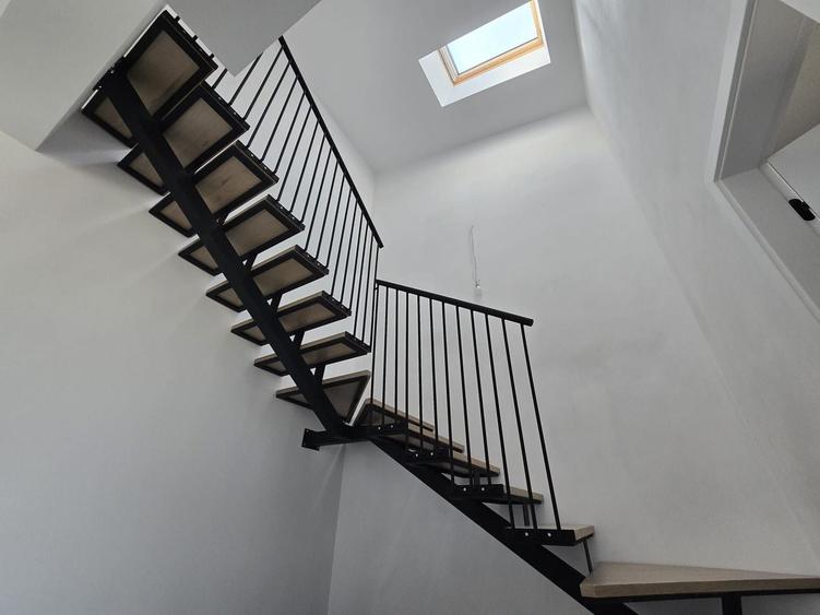 Langa Penny. Suprafata generoasa. 2 Locuri de Parcare. - 5