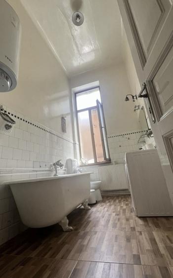 Universitate/ ultracentral/ exclusiv birouri/ spatii comerciale parter - 4