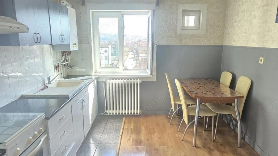 Vand apartament 2 camere decomandat in Deva, Bld. Balcescu (intersectie cu 22 Decembrie), - 10