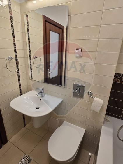 Inchiriere Apartment 4 camere Complex Liziera Pipera - 23