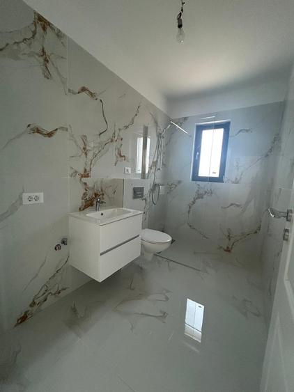 Casa individuala, parter, 4 camere+ parcare,+ curte proprie 380 mp, Comision 0 - 15