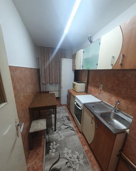 Dau in chirie garsoniera str. Sovata - 2