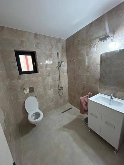 Casa si teren în zona de munte - 7