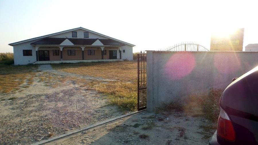 Spatiu Comercial (Botarlau drum Expres Focsani - Braila) - 1