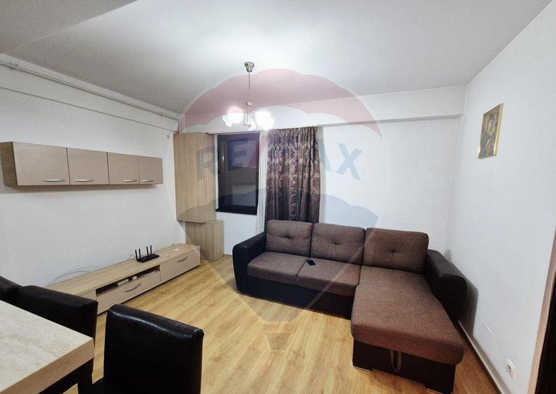 Apartament cu 3 camere de vanzare in zona Berceni - 1