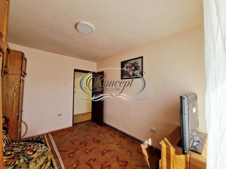 Apartament cu potential, orientare sud-est, 2 balcoane, zona Parang - 5