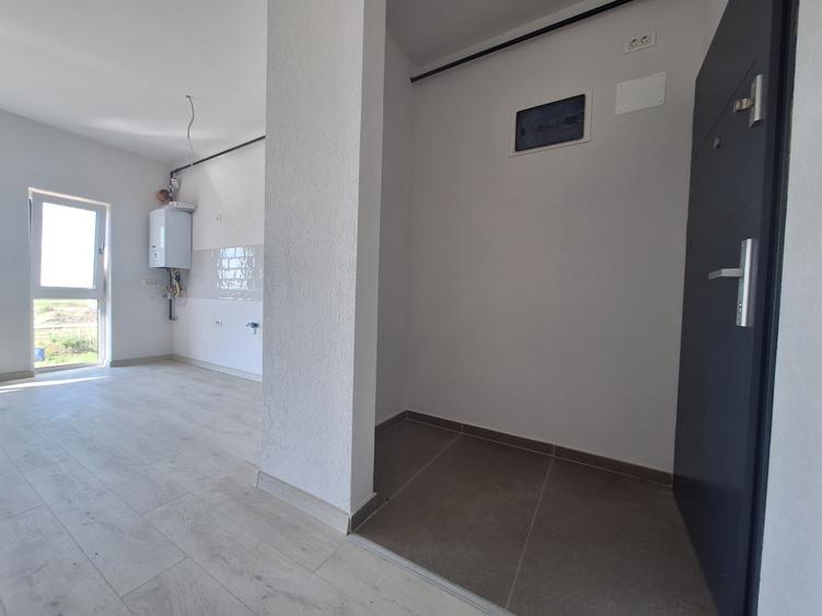 Apartament 2 camere + dressing, parter, terasa, parcare privata - 2