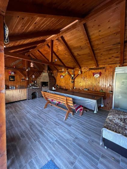 Cabana spatioasa de inchiriat - 1