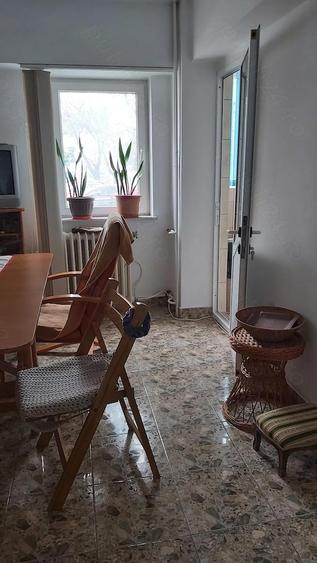 Vand apartament 2 camere strada Babadag - 3