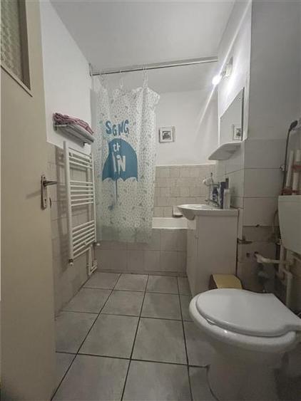 Apartament 3 camere, decomandat, Navodari - 10