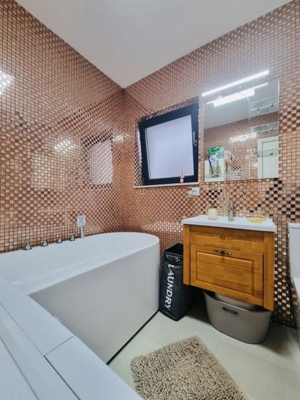 Apartament 2 camere, decomandat, 54 mp, cu terasa 27 mp ,Borhanci - 8