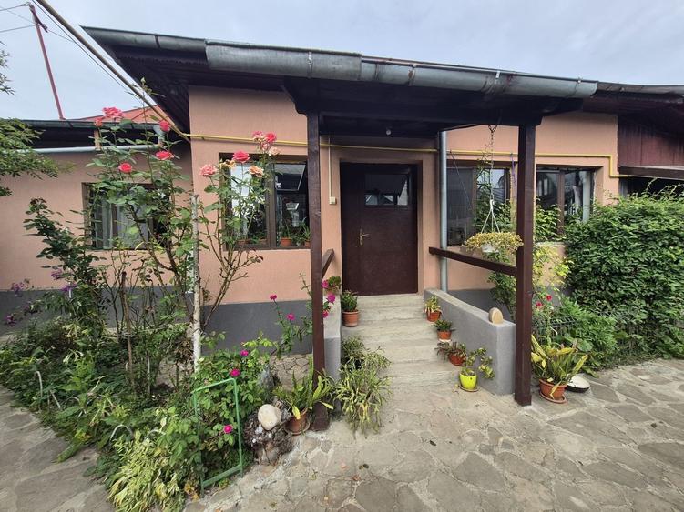 Vila 4 camere + teren 818 mp central Provita de Sus (lângă școală) - 3