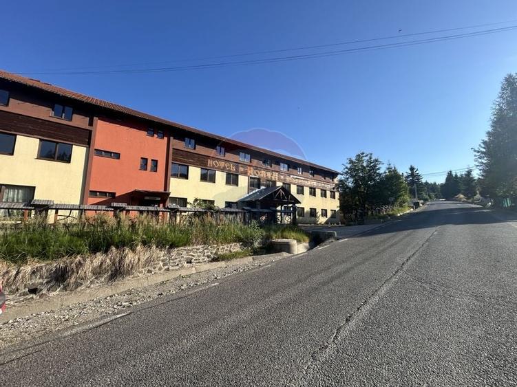 Hotel / Pensiune cu 30 camere de vanzare in zona Nord - 37