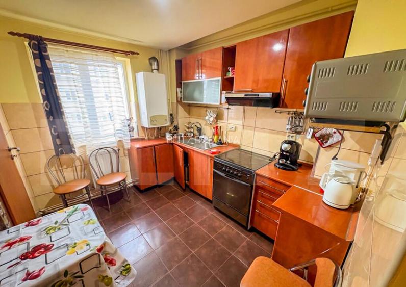 Apartament cu 4 camere, 80mp, Gojdu